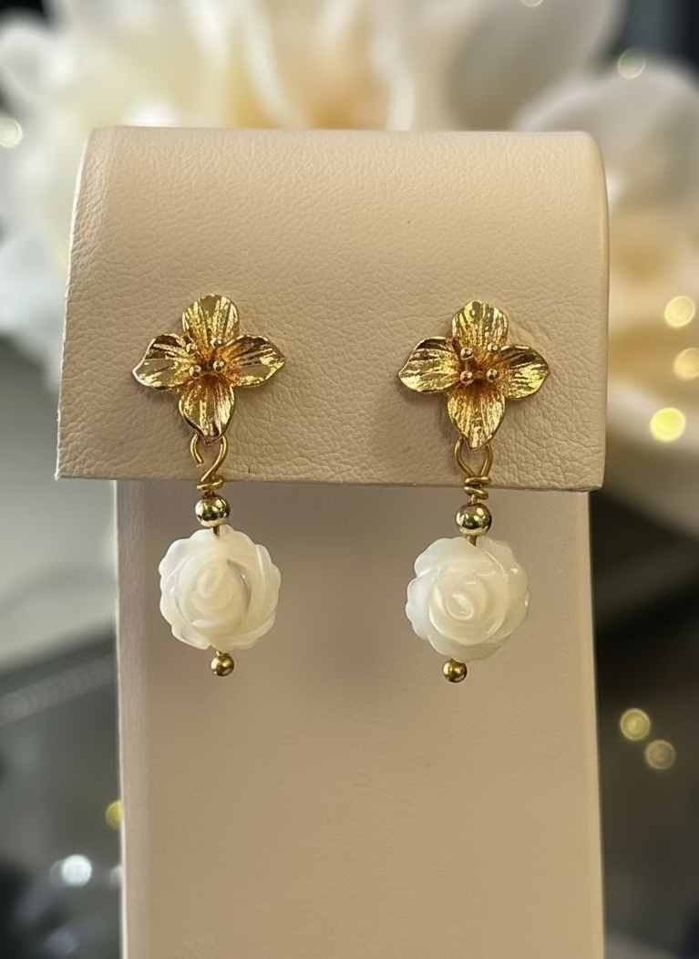 Pearl Light  Earrings